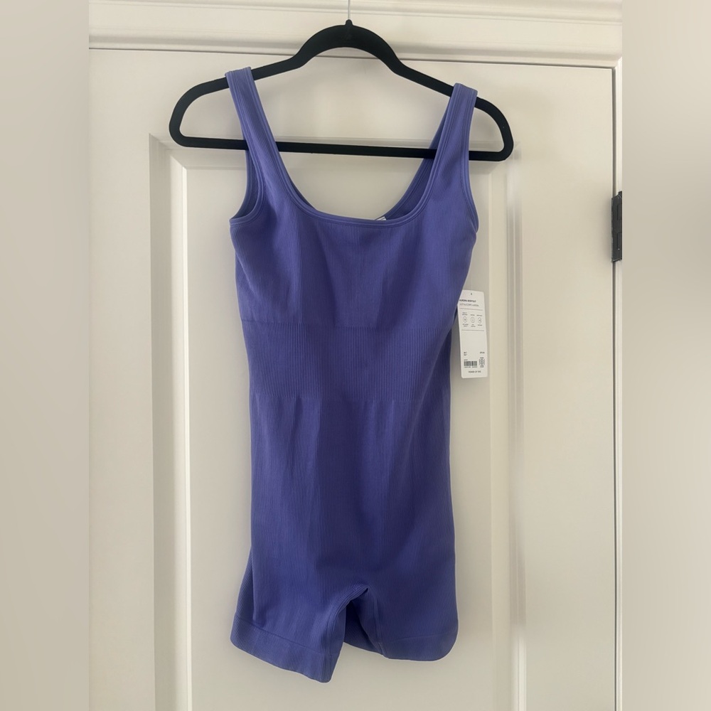 New Athleta Aurora Bodysuit Shortie Size Small